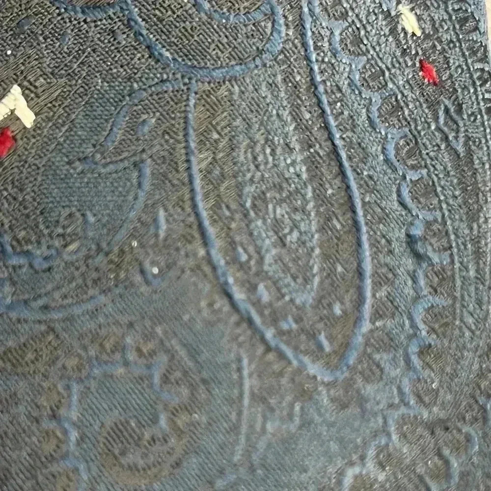 Beautiful Paisley Vintage Textured Polyester Tie blk/ blue  red & white accents